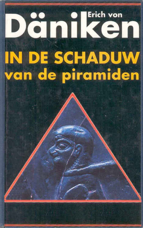 In de schaduw van de piramiden