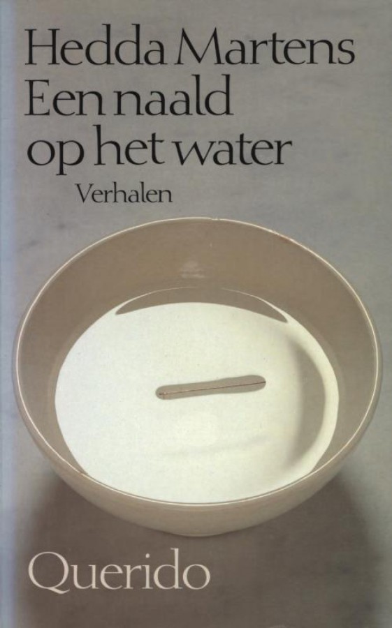 Een naald op het water